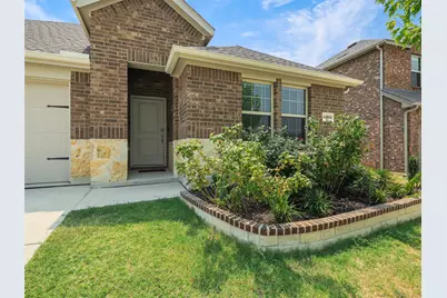 9812 Autumn Leaves Lane, Aubrey, TX 76227 - Photo 2
