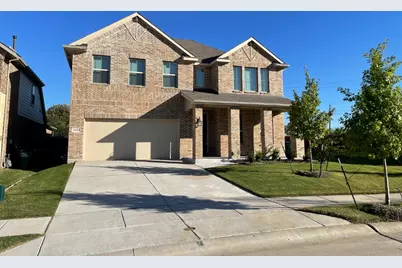 2600 Briarhurst Court, Denton, TX 76207 - Photo 2