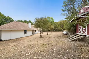 200 Willow Ridge Rd, Fort Worth, TX 76103 - Photo 26