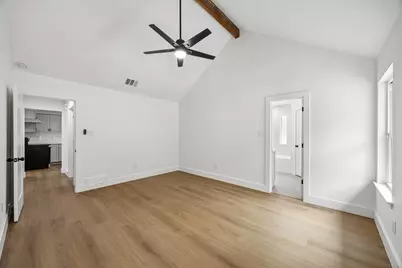 200 Willow Ridge Road, Fort Worth, TX 76103 - Photo 16