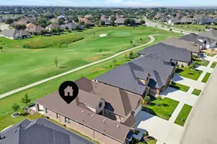 10601 Drinkwater Dr, Denton, TX 76207 - Photo 2