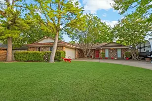 622 Wilson Ct, Duncanville, TX 75137 - Photo 2