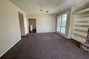 2729 Bent Brook Dr, Mesquite, TX 75181 - Photo 2