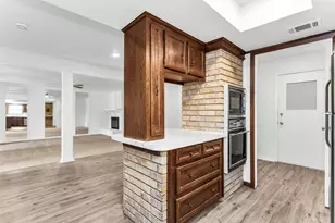 4210 Burning Tree Ln, Garland, TX 75042 - Photo 10