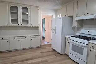 1007 Quincy Cir, Garland, TX 75040 - Photo 10