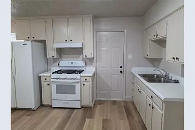 1007 Quincy Circle, Garland, TX 75040 - Photo 26