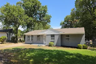 1007 Quincy Cir, Garland, TX 75040 - Photo 2