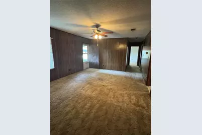 314 Hall Street, Whitesboro, TX 76273 - Photo 6