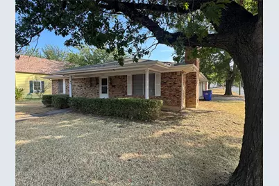 314 Hall Street, Whitesboro, TX 76273 - Photo 2