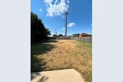 1060 Mosaic Drive, Fort Worth, TX 76179 - Photo 12