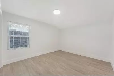 4020 Colonial Avenue, Dallas, TX 75215 - Photo 8