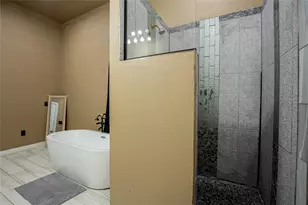 929 N 12th St, Waco, TX 76707 - Photo 10