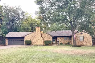 2710 Crestwood Pl, Denton, TX 76209 - Photo 38