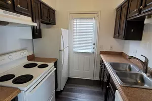 1400 Darr St, Irving, TX 75061 - Photo 4