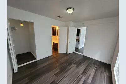 1400 Darr Street #D, Irving, TX 75061 - Photo 6
