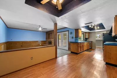7501 Weatherwood Court, Fort Worth, TX 76133 - Photo 10