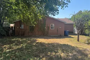 2331 Talco Dr, Dallas, TX 75241 - Photo 2