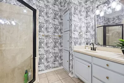 2116 Woodard Avenue, Cleburne, TX 76033 - Photo 22