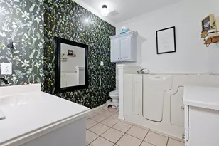 2116 Woodard Ave, Cleburne, TX 76033 - Photo 20