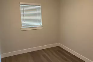 207 Austin St, Farmersville, TX 75442 - Photo 8