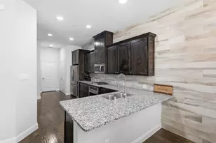 4675 Rhett Ln, Carrollton, TX 75010 - Photo 12