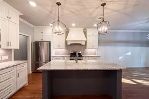 3712 Magnolia Ct, Denison, TX 75020 - Photo 2