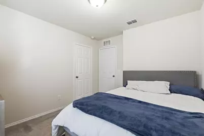 10101 Newtown Drive, Fort Worth, TX 76036 - Photo 18