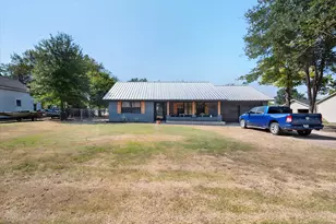 427 E Bradley St, Fairfield, TX 75840 - Photo 30