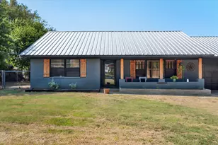 427 E Bradley St, Fairfield, TX 75840 - Photo 32