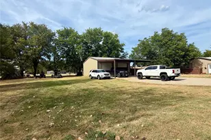 100 Nell Ln, Yantis, TX 75497 - Photo 6