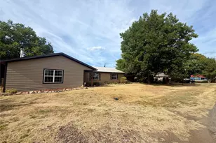100 Nell Ln, Yantis, TX 75497 - Photo 4
