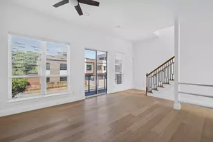 2349 N Carroll Ave, Dallas, TX 75204 - Photo 10