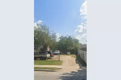 4342 Spring Avenue, Dallas, TX 75210 - Photo 2