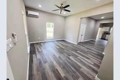 223 E Shreveport Street, Van Alstyne, TX 75495 - Photo 6