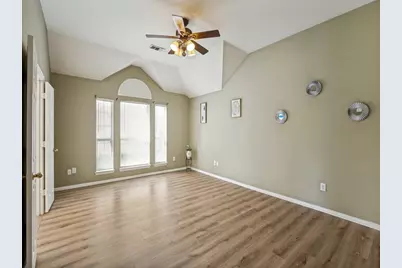 5908 Southmoor Lane, The Colony, TX 75056 - Photo 14