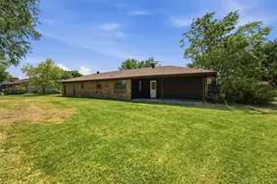 124 Prairie Creek Rd, Red Oak, TX 75154 - Photo 2