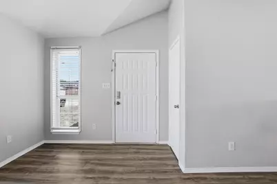 10616 Shadywood Drive, Fort Worth, TX 76140 - Photo 8