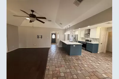 2809 Sarah Drive, Pantego, TX 76013 - Photo 10