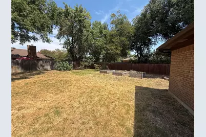 2809 Sarah Drive, Pantego, TX 76013 - Photo 20