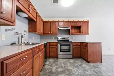 1111 Springhill Street, Bellmead, TX 76705 - Photo 18