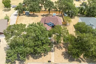 1111 Springhill St, Bellmead, TX 76705 - Photo 4