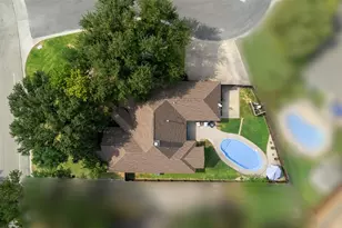 2421 E Windsor Dr, Denton, TX 76209 - Photo 26