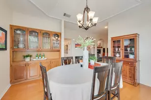 2421 E Windsor Dr, Denton, TX 76209 - Photo 10