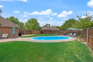 2421 E Windsor Dr, Denton, TX 76209 - Photo 24