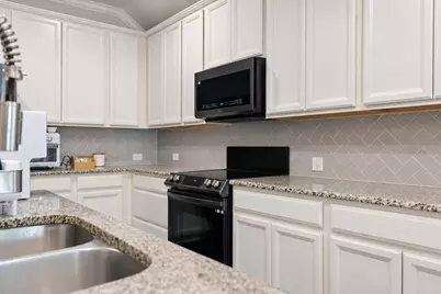 4741 Meadow Green Trail, Fort Worth, TX 76244 - Photo 4