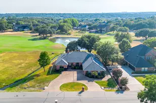 8810 Bellechase Rd, Granbury, TX 76049 - Photo 26
