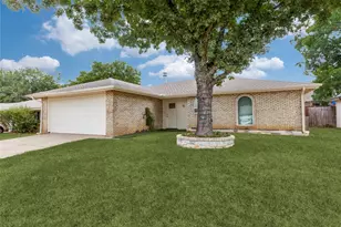 5420 Prince Dr, Lake Dallas, TX 75065 - Photo 1