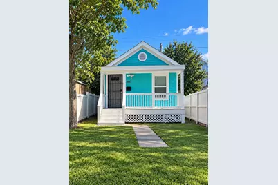 2505 Avenue L, Galveston, TX 77550 - Photo 1