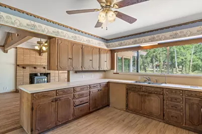 609 E Dewey Street, Malakoff, TX 75148 - Photo 12