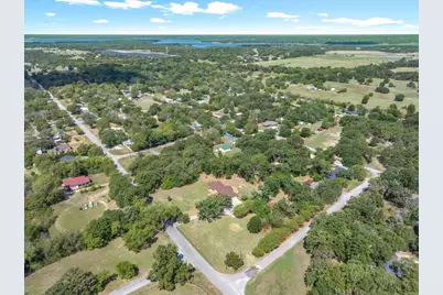 609 E Dewey Street, Malakoff, TX 75148 - Photo 34